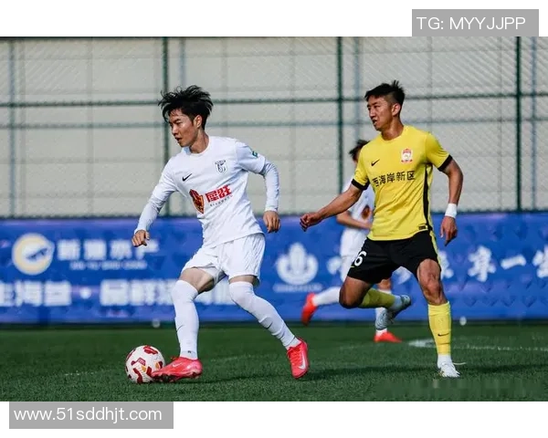 足球空白背后的故事与启示探讨球场上未被发掘的潜力与未来发展方向